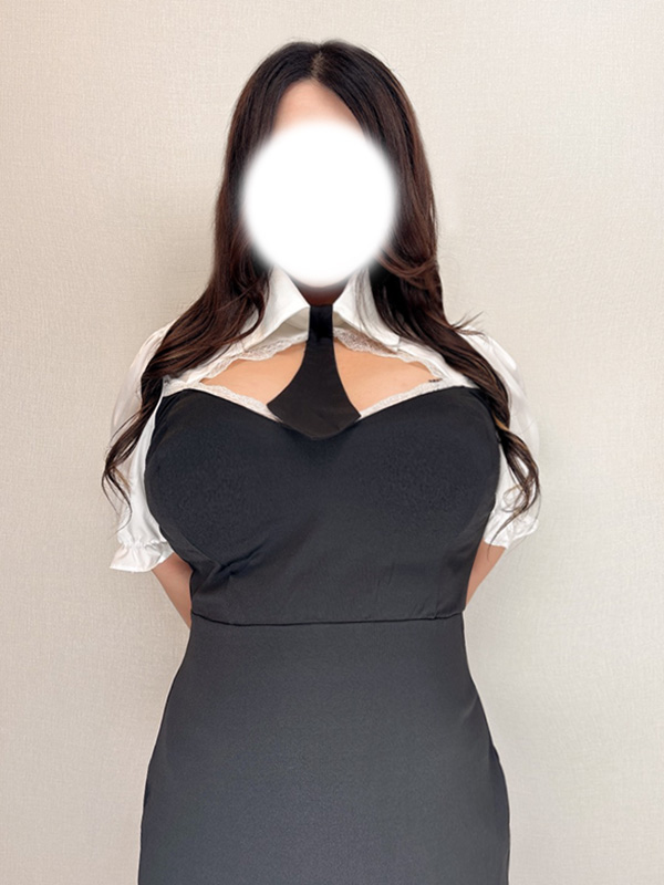 ピチピチメイドワンピ